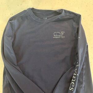 Vineyard vines navy swim top
